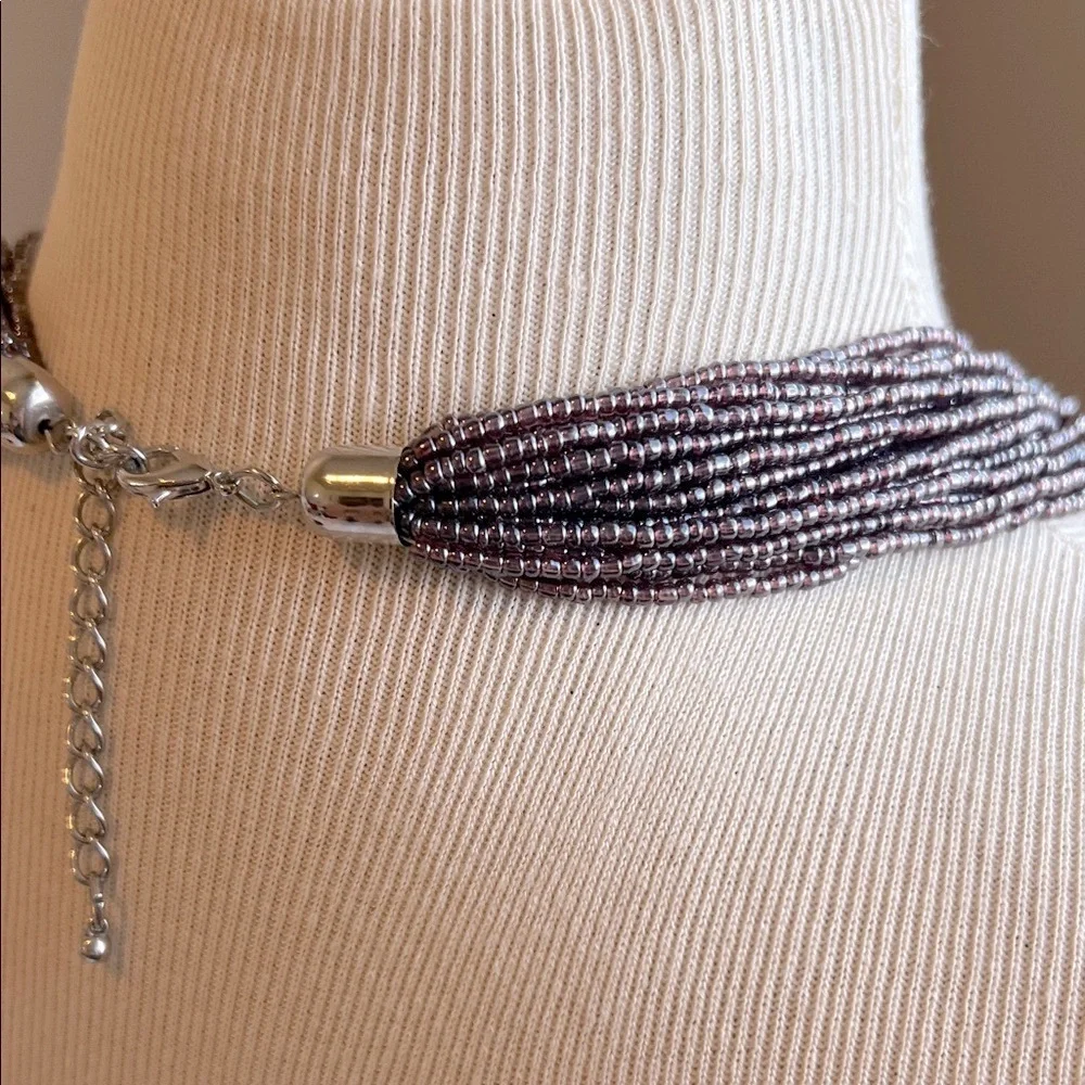 Elegant ombré Purple and Brown Beaded Fare Trade Necklace - Picture 3 of 8